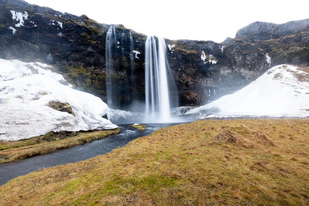 Seljalandsfoss in Winter