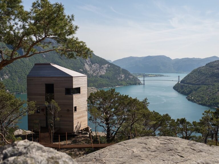 Discover: The Bolder Sky Lodges, Norway