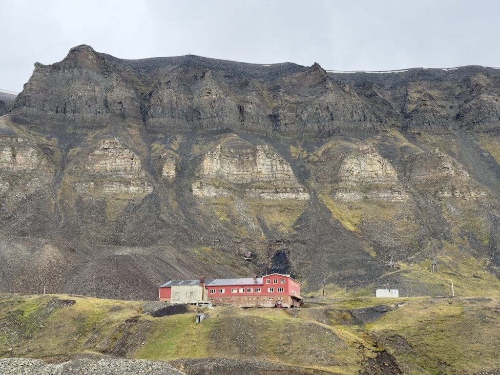 Hiking in Longyearbyen