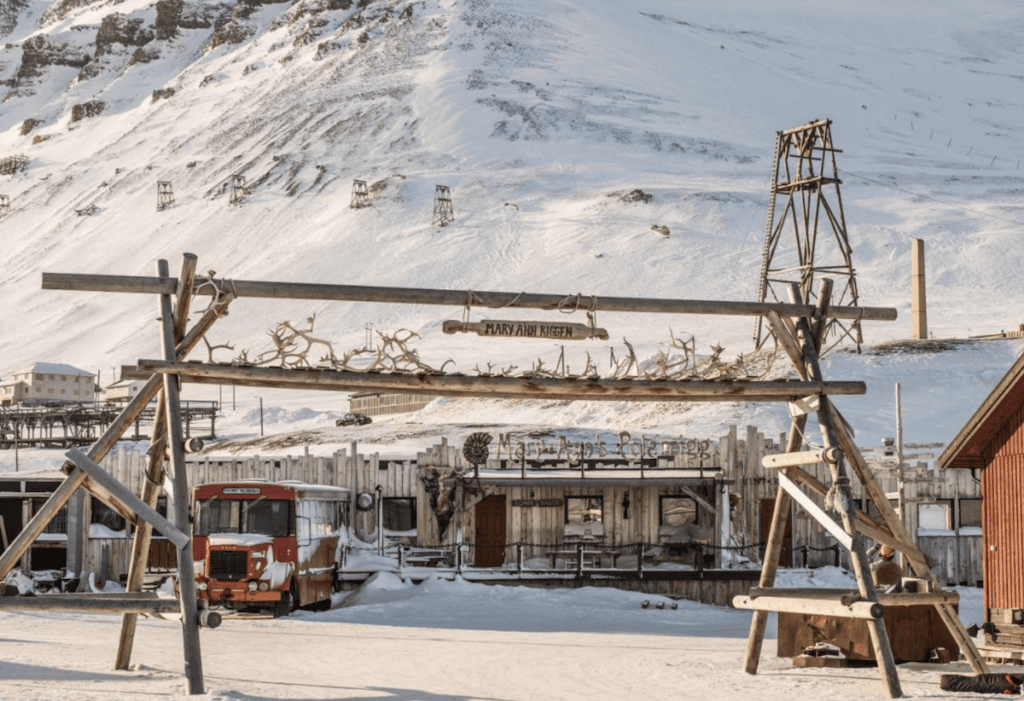 Mary-Ann's Polarigg Hotel Longyearbyen