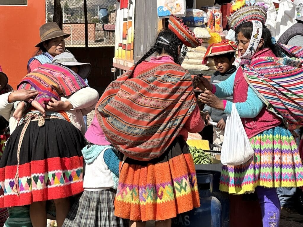 Huacahuasi Market Peru