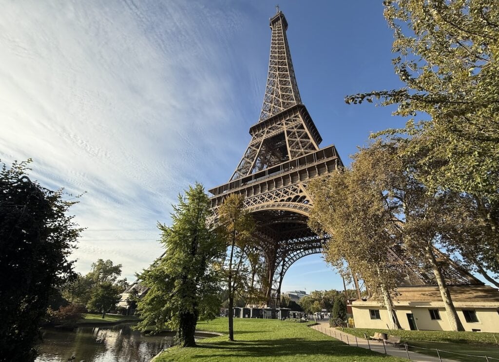 The gardens below the Eiffel Tower