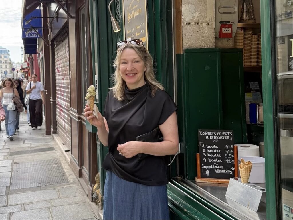 A gelato in Paris