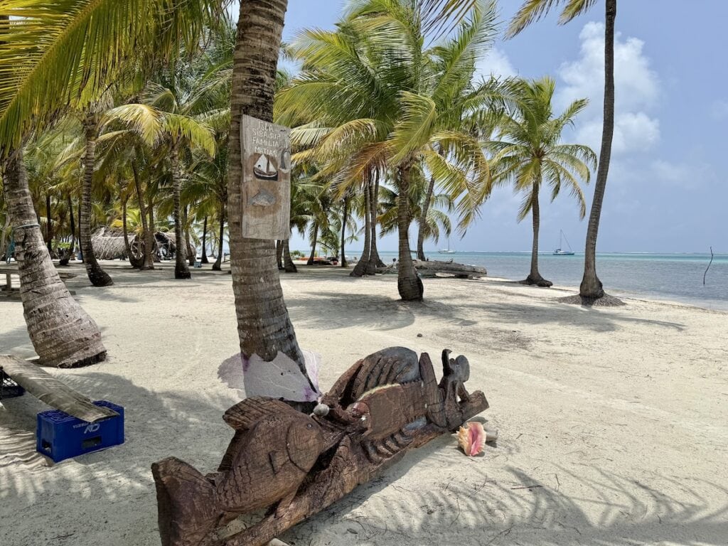 Isla Sibadup, Guna Yala