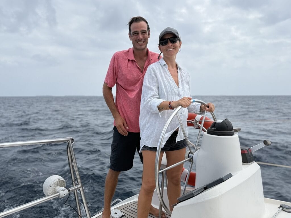A boat captain and first mate in Guna Yala