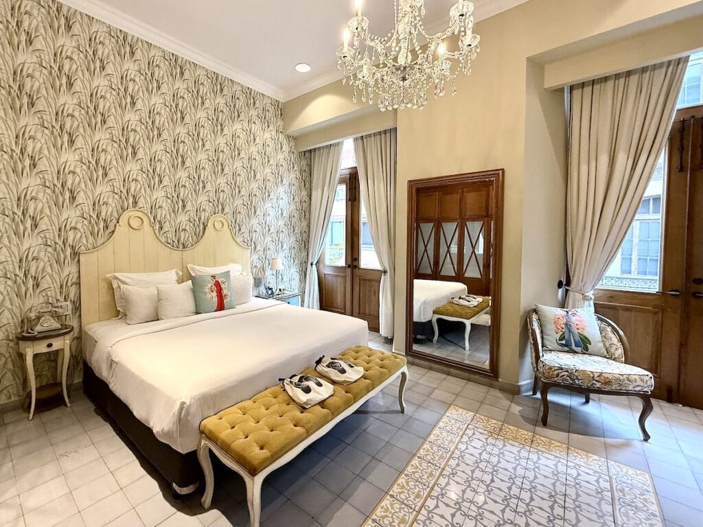 Junior Suite room at Hotel La Concorida boutique hotels Casco Viejo, Panama City