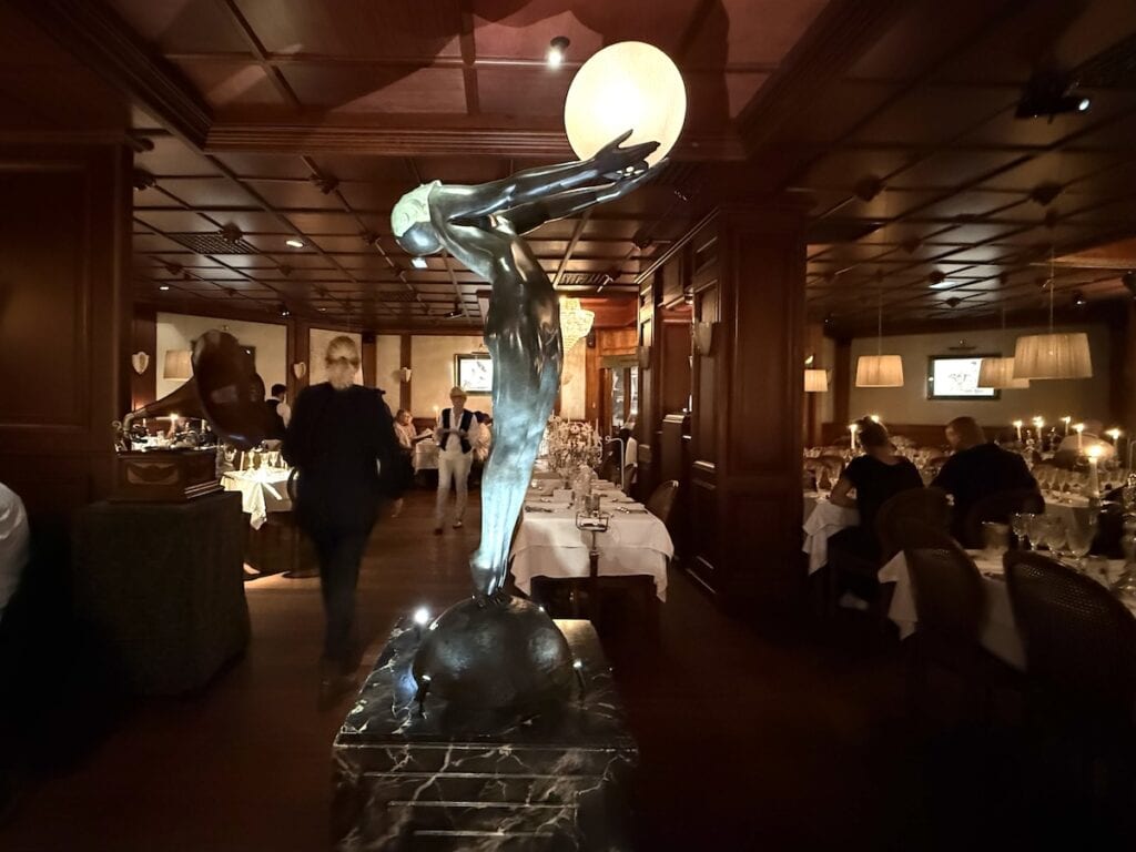 Salle Max Le Verrier at Les Grands Buffets in Narbonne